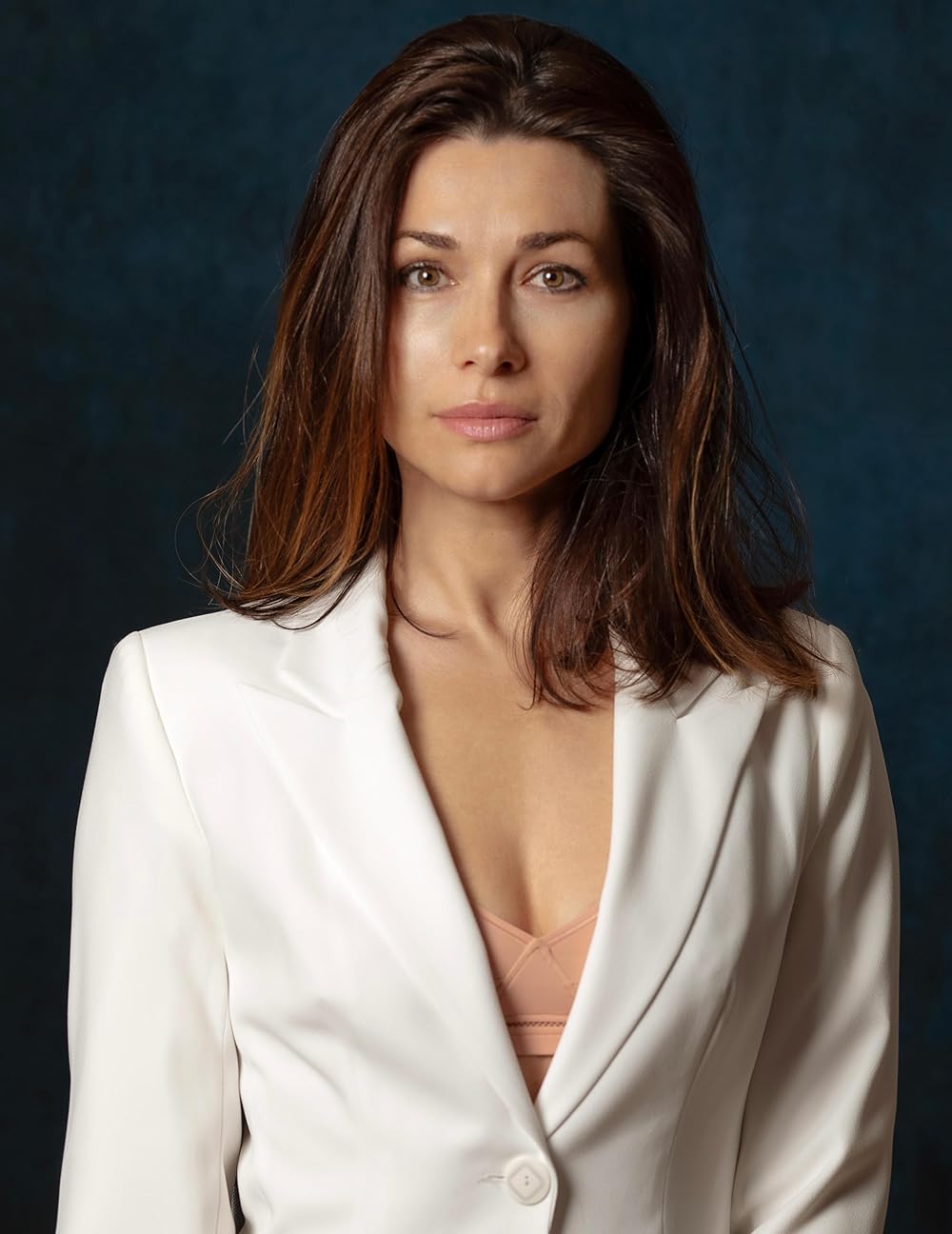 Kokrak nipellarini tiklaydi fotosurati