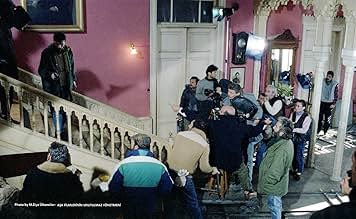 पोस्टर देखें