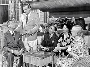 पोस्टर देखें