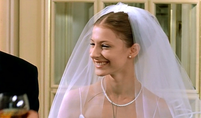 Dunnodan yalangoch ayollar rasmlari Men u erga porno qoydim.