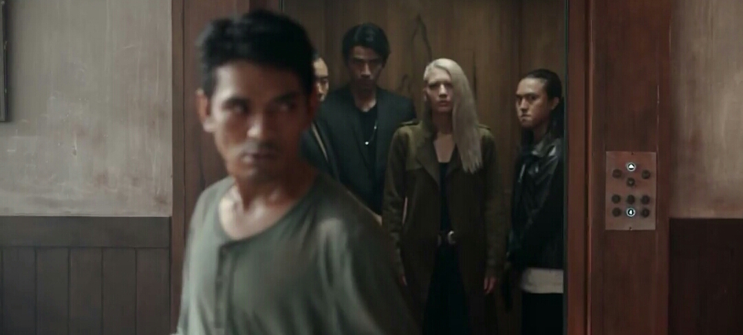 The Night Comes for Us (2018)