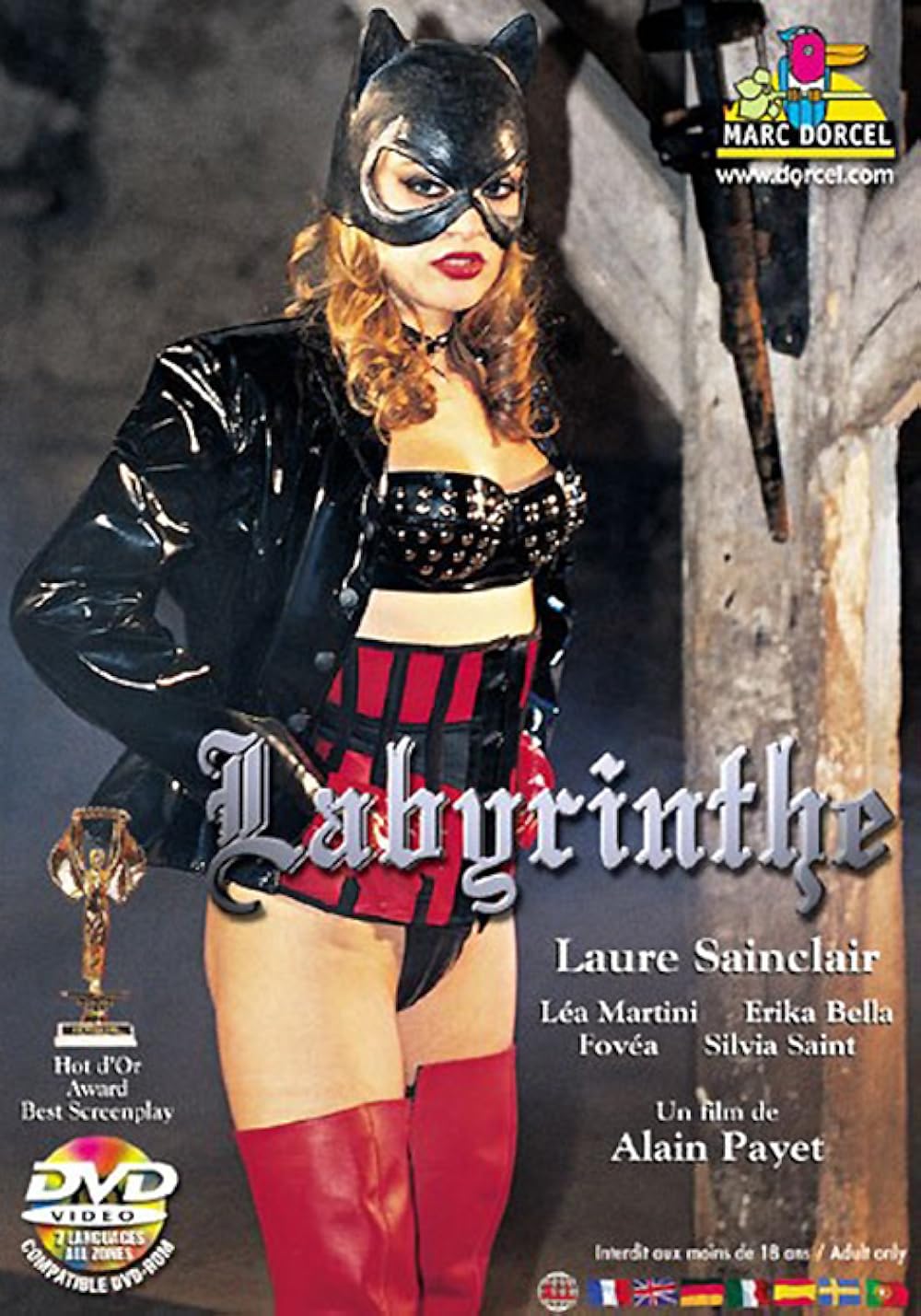 Porno sexy joja becerdin esa uxlab yotgan Koz yoshlari uchun tomoqqa chuqur mast