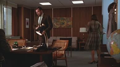 पोस्टर देखें