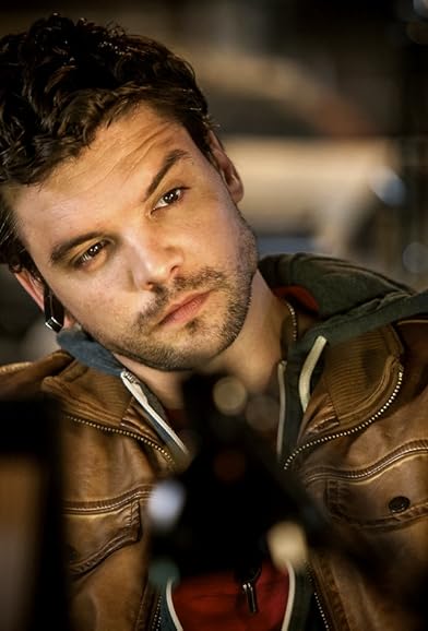 Primary photo for Andrew Lee Potts Primary photo for Andrew Lee Potts