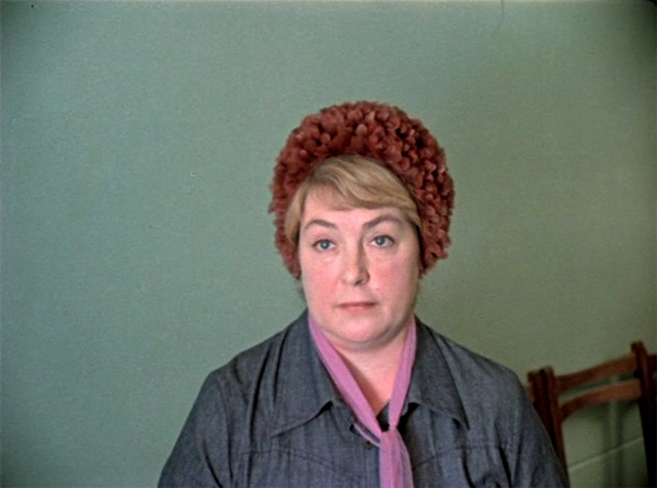 Rus tilidagi toliq metrajli porno filmlarni onlayn tomosha qiling Saymon Beykerning yalangoch fotosurati