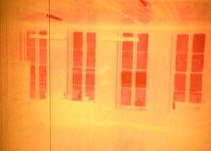 पोस्टर देखें