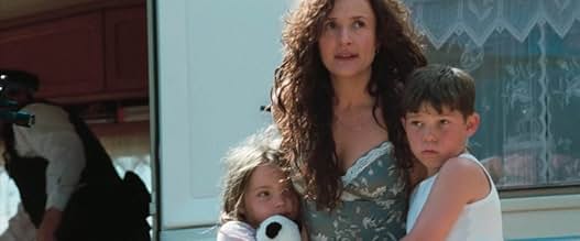 पोस्टर देखें