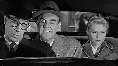 पोस्टर देखें