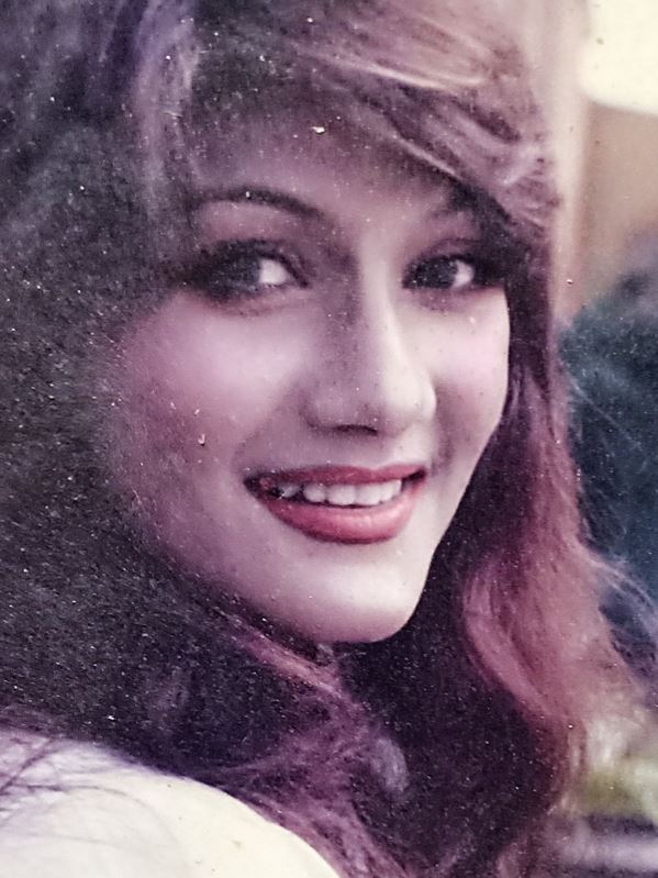 Filmda rol oynagan aktrisalarda hammom mavjud Filmda rol oynagan aktrisalarda hammom mavjud