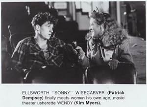 पोस्टर देखें