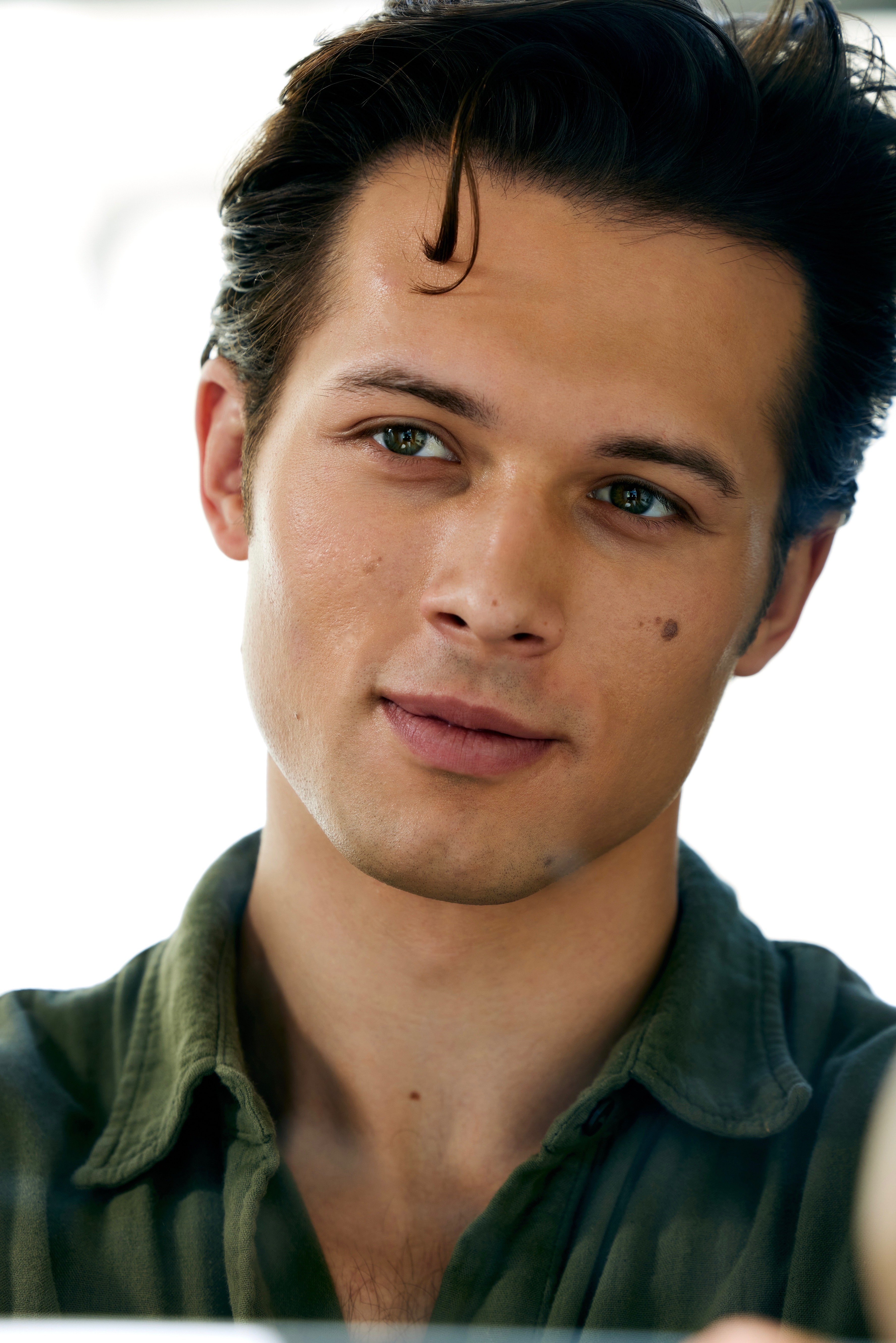 Leo Howard