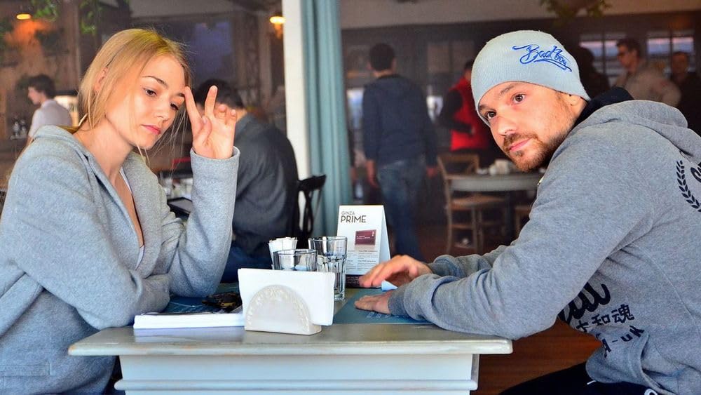 Nudist plyaj porno U qinimni silab qoydi