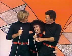 पोस्टर देखें