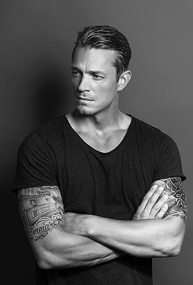 Primary photo for Joel Kinnaman Primary photo for Joel Kinnaman