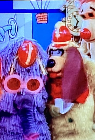 Primary photo for Banana Splits Show # 3/A Trap for Turhan/A Letter of Peril/Danger Island 5/Danger Island 6 Primary photo for Banana Splits Show # 3/A Trap for Turhan/A Letter of Peril/Danger Island 5/Danger Island 6
