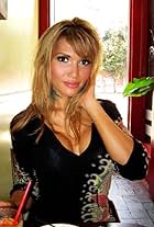 Qizning ogziga pisish surati Katta dumba bilan sariq porno