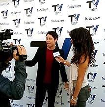 पोस्टर देखें