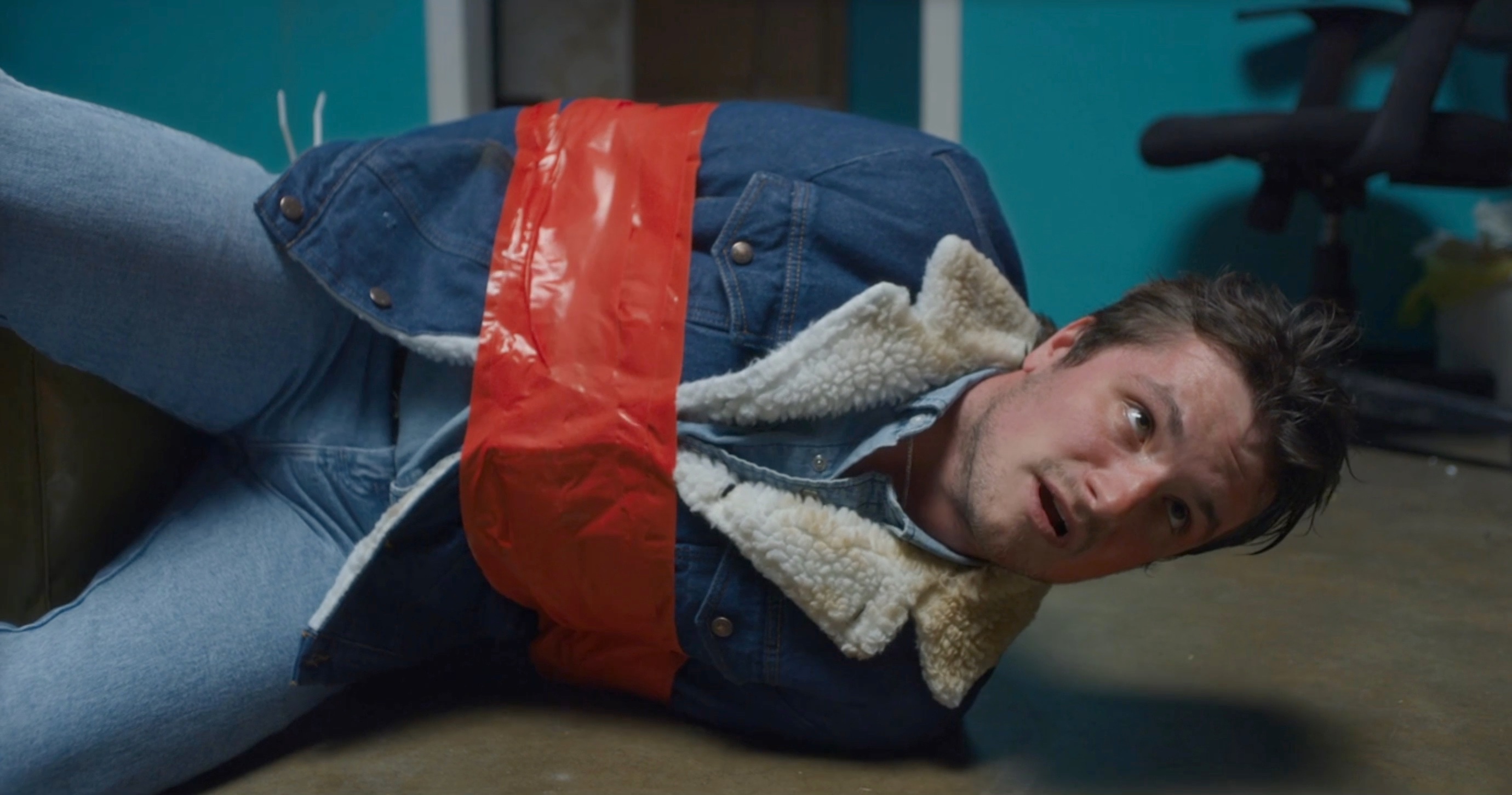 Bagira va Yuliya Takshina porno videoda Vaginal nasos lampochkasi