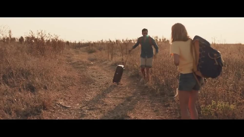 Видео ничего. Ничего себе каникулы трейлер. ничего себе каникулы фильм 2018 возрастное ограничение. 18 кадры фильма ничего себе каникулы. ничего себе каникулы. онлайн.