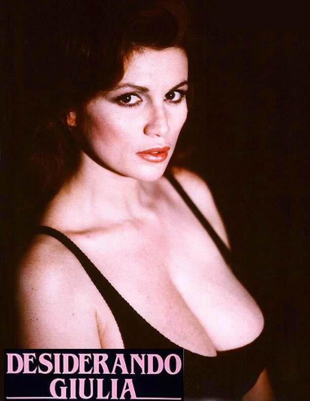 Бізді мас қылды да, орысты айналып өтті медбикенің жалаңаш сиськи