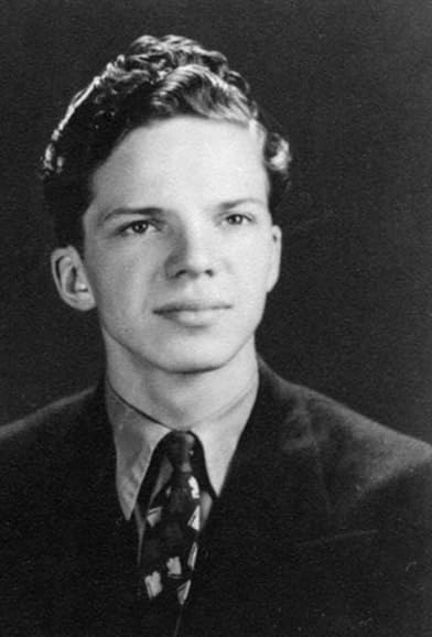 Primary photo for Raymond Roe Primary photo for Raymond Roe