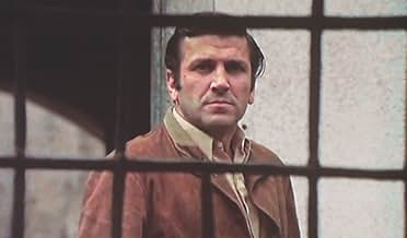 पोस्टर देखें