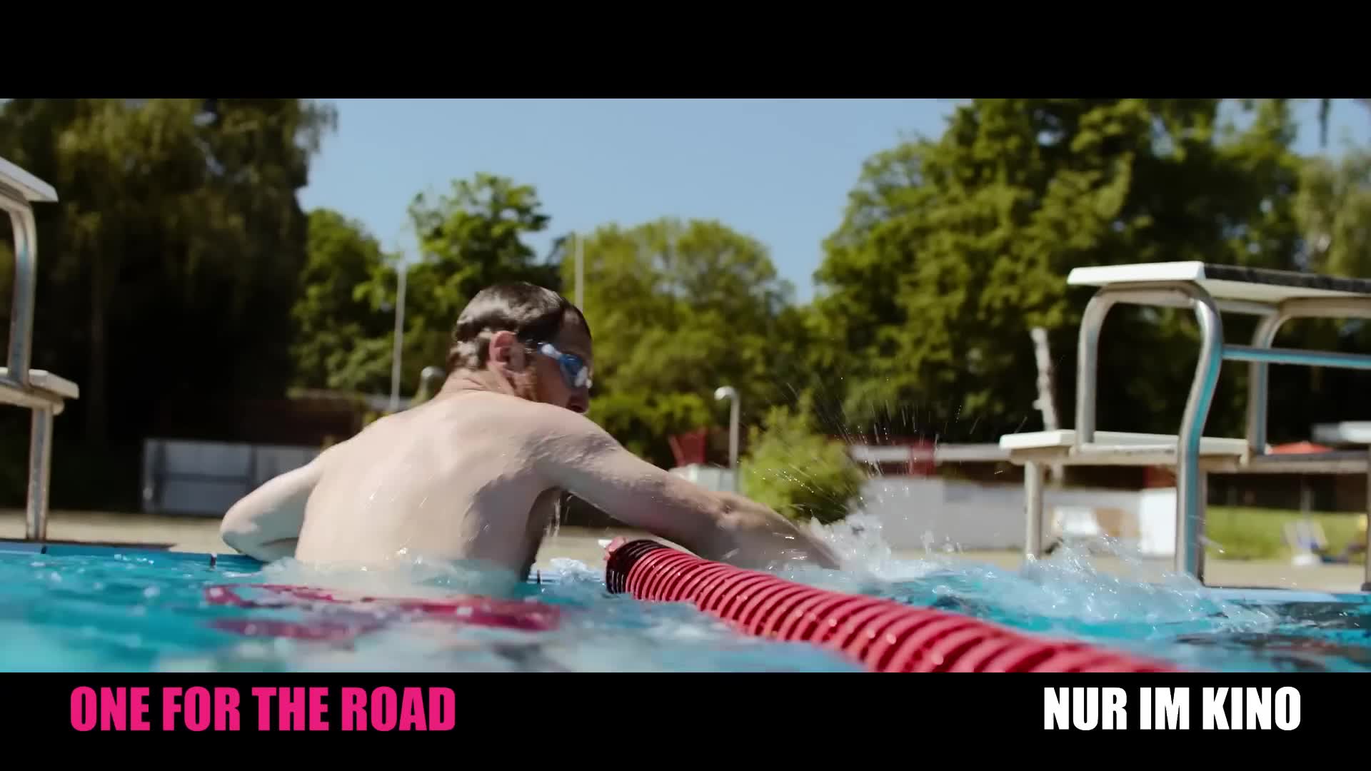 Rayli Rid mushukining chuqurligini olchaydi Anal jinsiy aloqa haqida ayollar veb-sayti