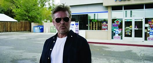 पोस्टर देखें