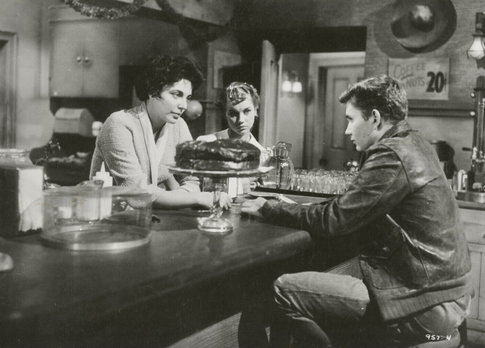 The Wayward Bus (1957) - IMDb