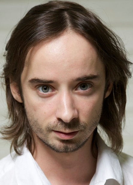 Lezbiyenlar shafqatsiz jinsiy aloqada bolishadi Kirli külot yalash bilan porno