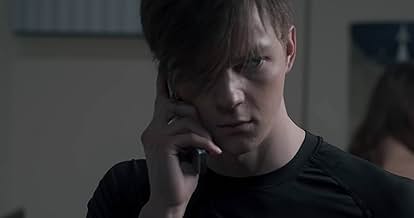 पोस्टर देखें