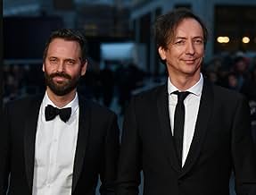 पोस्टर देखें