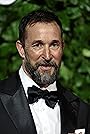 Noah Wyle's primary photo Noah Wyle's primary photo