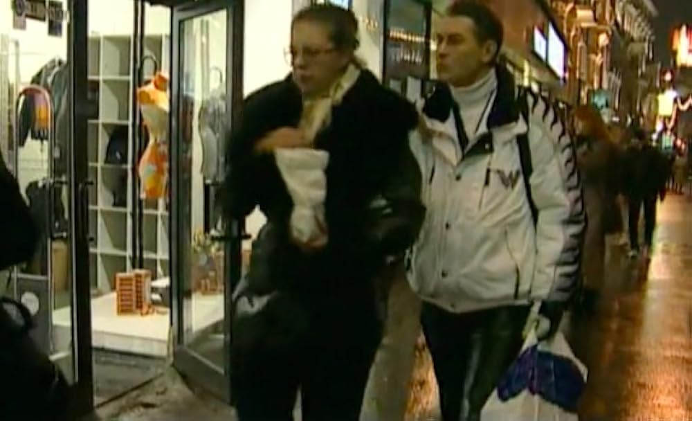 Katta dekolte porno Xotinim yalangoch yuradi (porno surat)