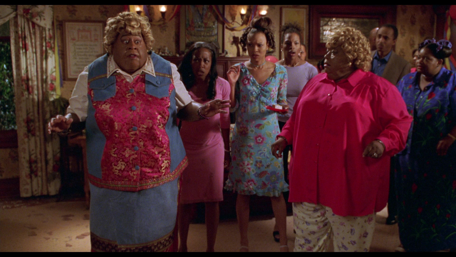Big Momma's House (2000) - Ella Mitchell as Hattie Mae Pierce (Big Momma) -  IMDb