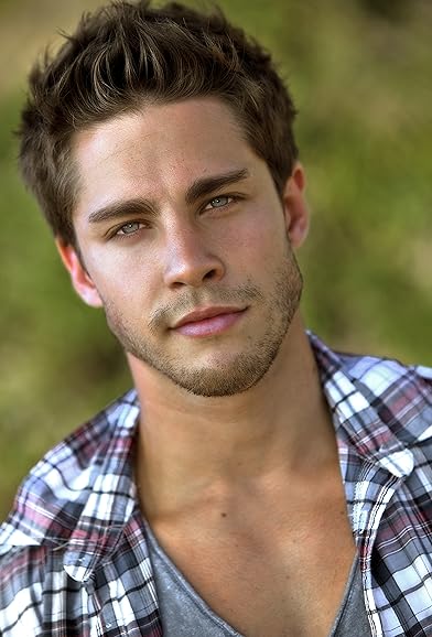 Primary photo for Dean Geyer Primary photo for Dean Geyer