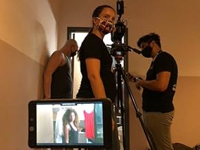 पोस्टर देखें