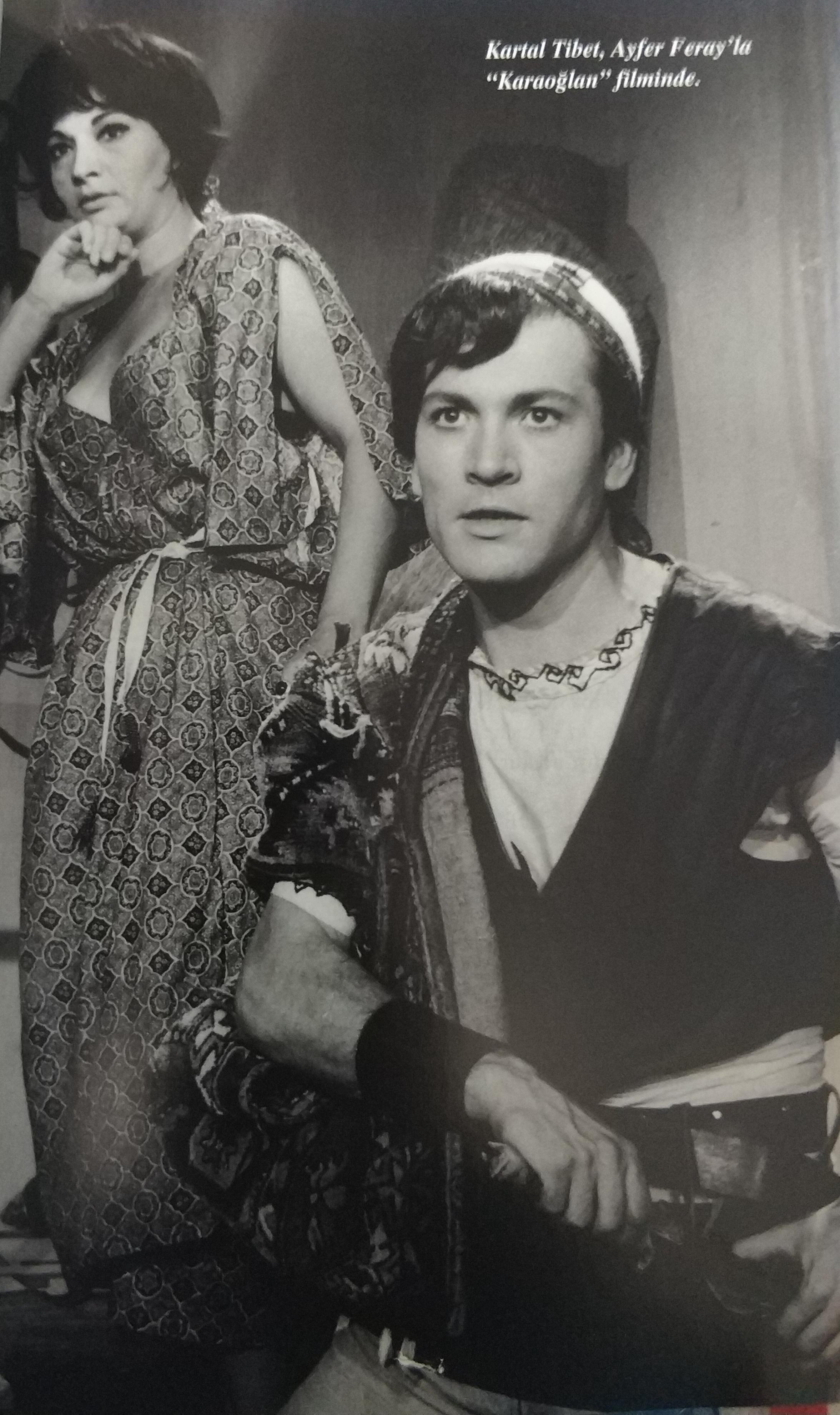 Kristal faqat porno jinsiy aloqada boladi Talabalar kuni uchun porno