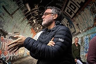 पोस्टर देखें