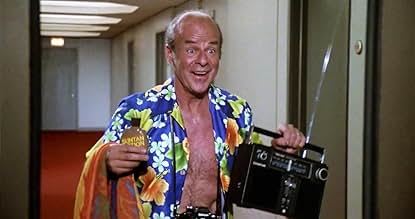 पोस्टर देखें