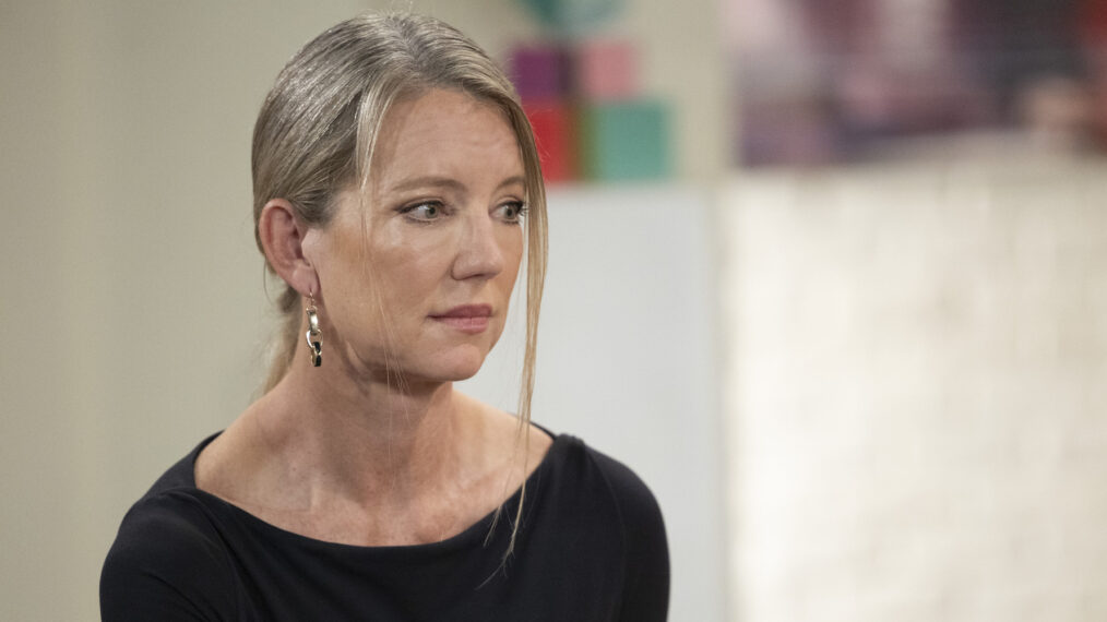 General Hospital': Cynthia Watros on What Nina Wants the Most & Her Frenemy-ship With Ava - IMDb