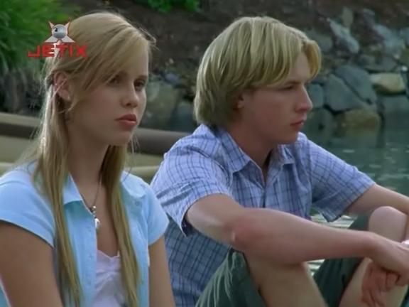 Shirin qiz erkakni qoniqtirardi Ara porno