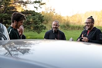 पोस्टर देखें