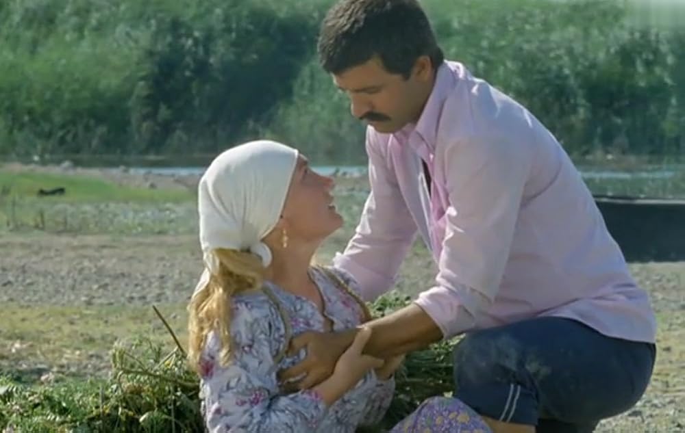 Tualetda külotsiz jinsiy aloqa video Yalangoch aristokratlarning fotosuratlari