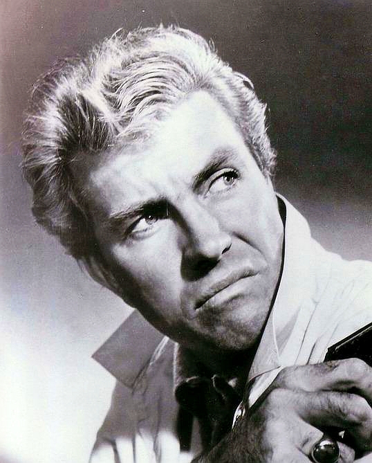 Rik Van Nutter