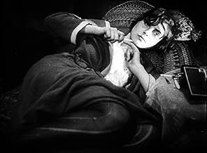 पोस्टर देखें