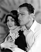 पोस्टर देखें