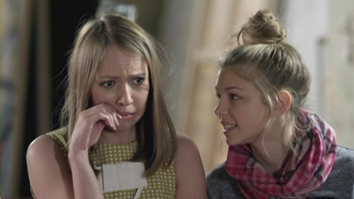 Stefani Lazytownning porno fotosuratlari Sngurka jinsiy aloqa