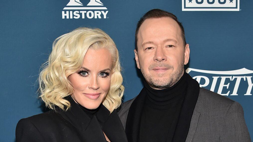 Jenny McCarthy & Donnie Wahlberg Love Working Together on True Crime Series  'Very Scary Lovers' - IMDb