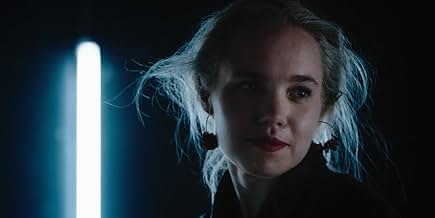 पोस्टर देखें